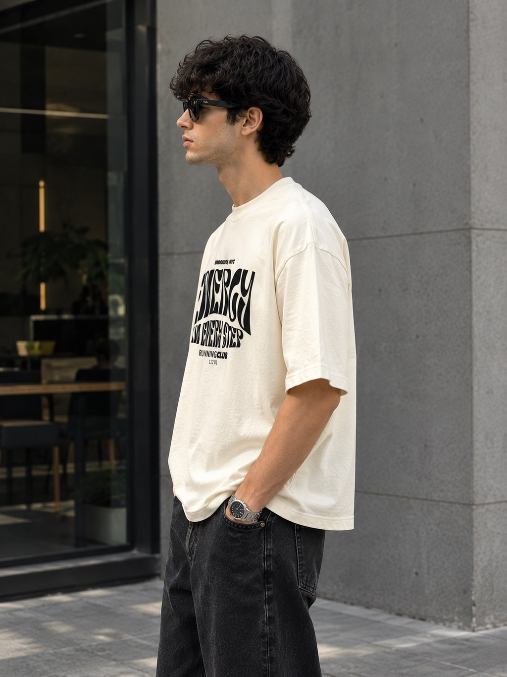 OFF WHITE BOXY FIT T-SHIRT